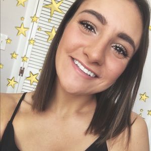 Meet your Posher, Mckenna